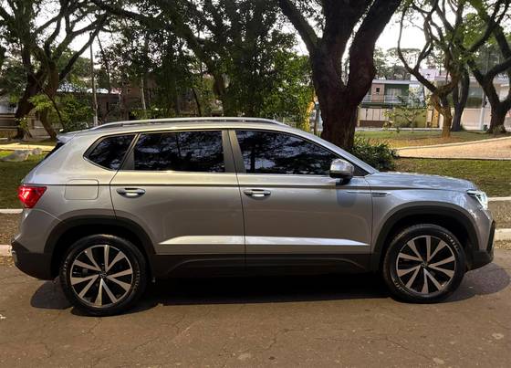 VOLKSWAGEN TAOS 1.4 250 TSI TOTAL FLEX HIGHLINE AUTOMÁTICO VOLKSWAGEN TAOS 1.4 250 TSI TOTAL FLEX HIGHLINE AUTOMÁTICO